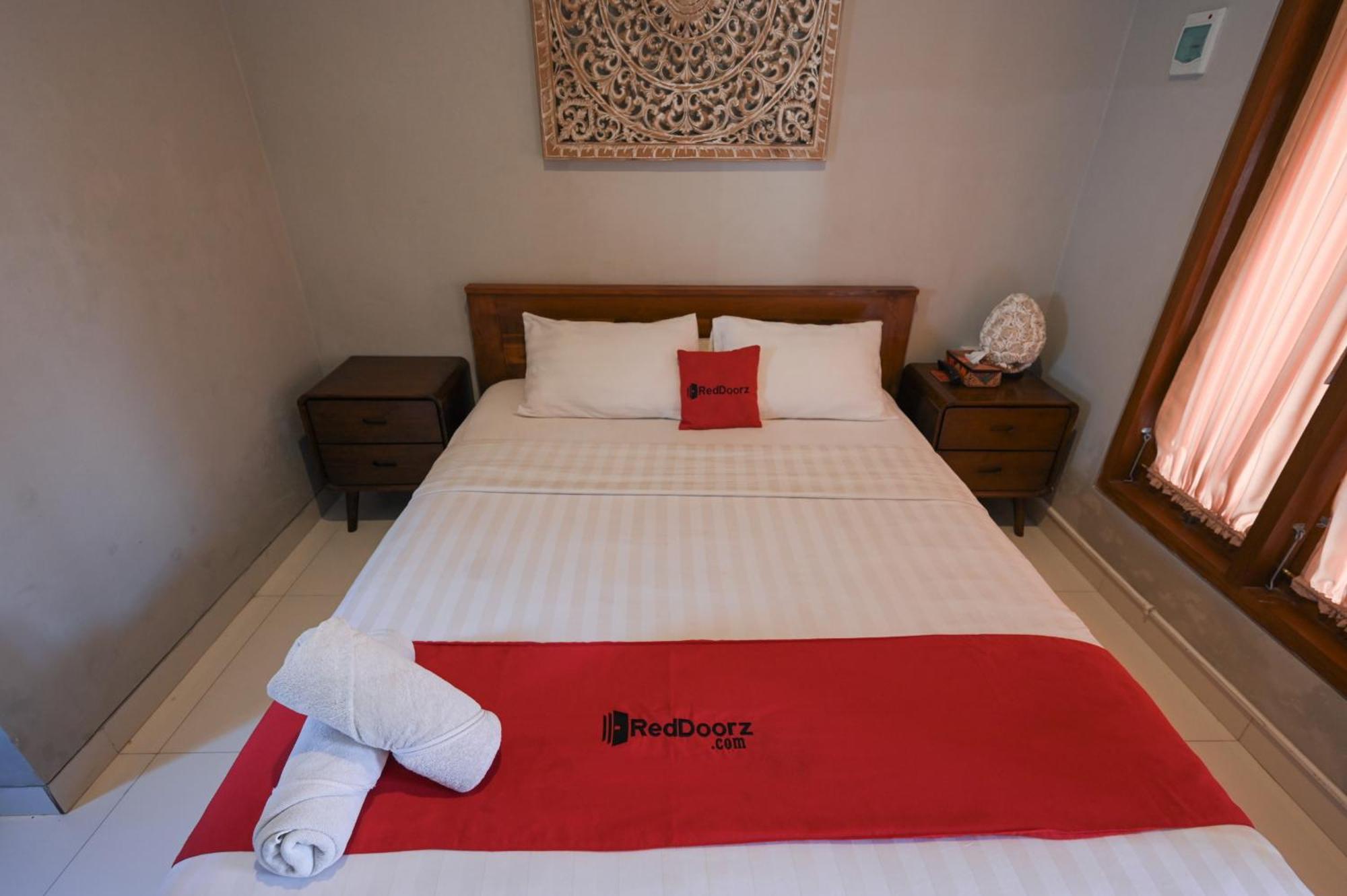 Reddoorz Near Mertasari Beach 2 Pesanggaran Exterior photo